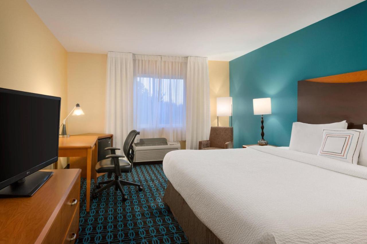 Comfort Inn & Suites Westfield Kültér fotó