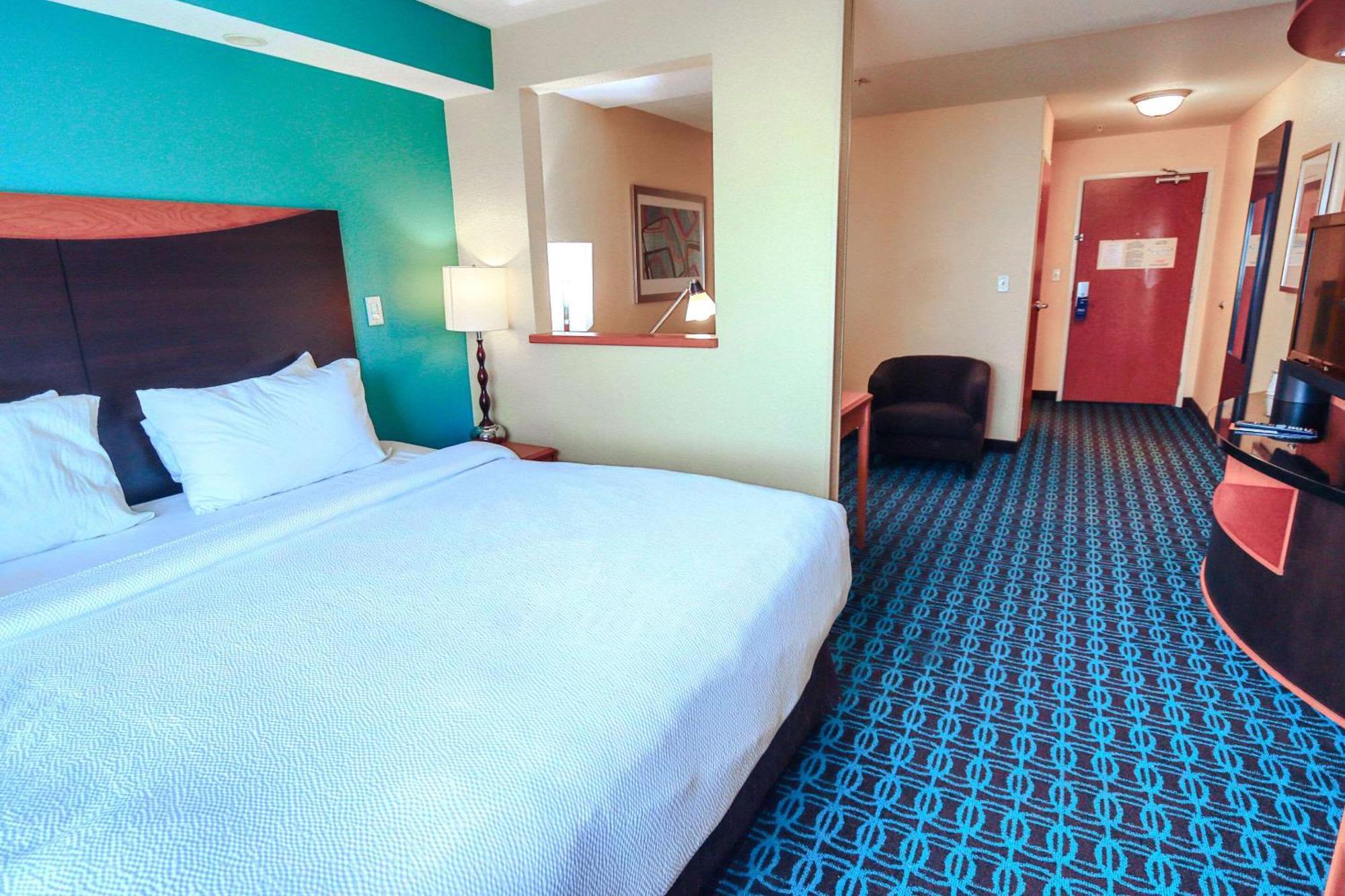 Comfort Inn & Suites Westfield Kültér fotó