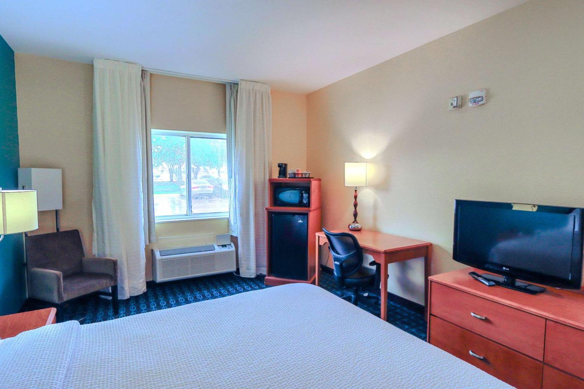 Comfort Inn & Suites Westfield Kültér fotó