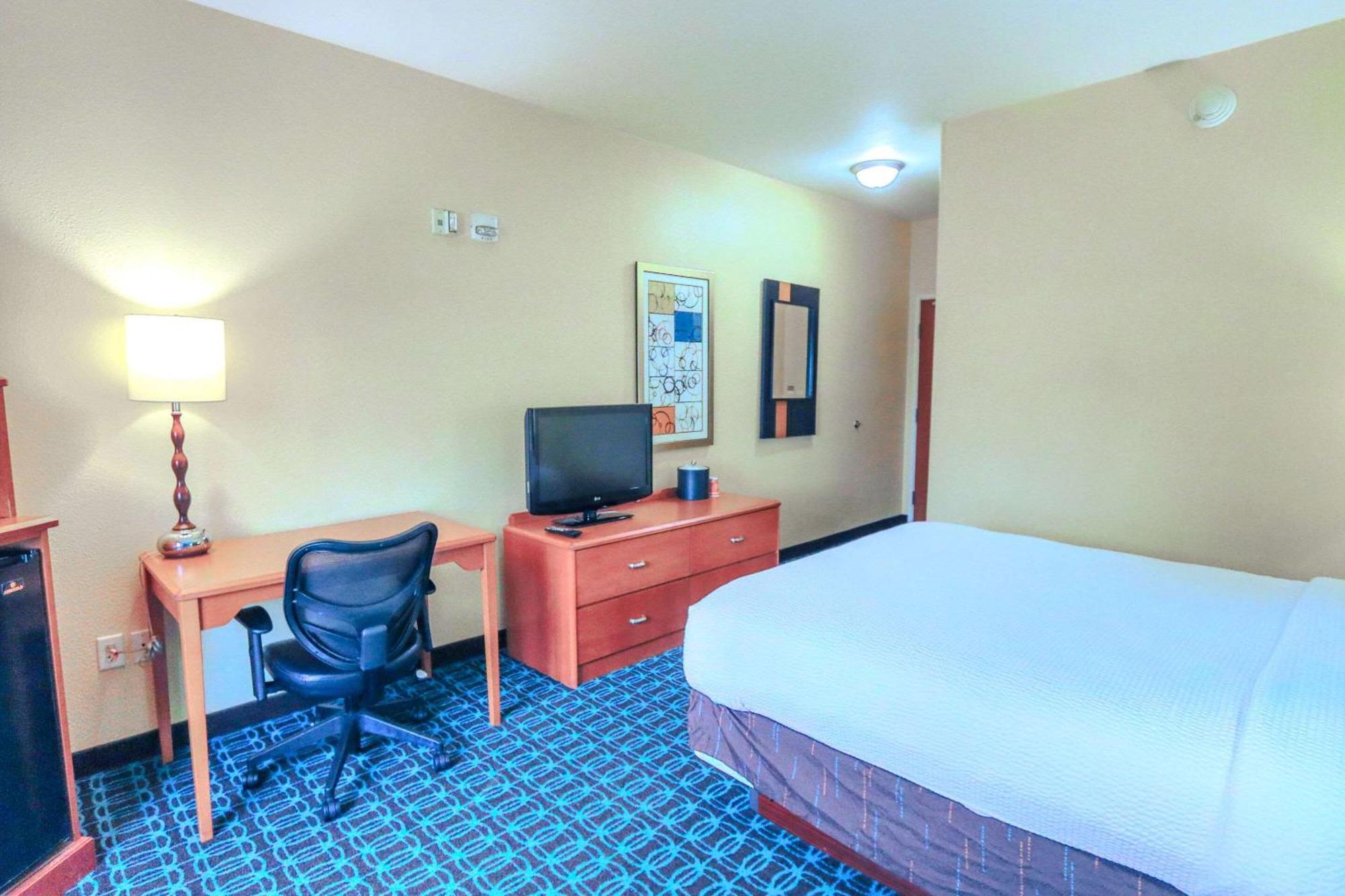 Comfort Inn & Suites Westfield Kültér fotó